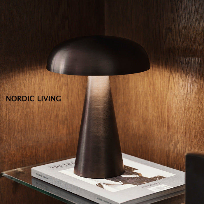 Metallic Mushroom Table Lamp – Touch-Dimmable Ambient Glow